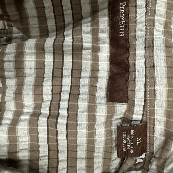 Perry Ellis mens seersucker button down shirt - Picture 6 of 7